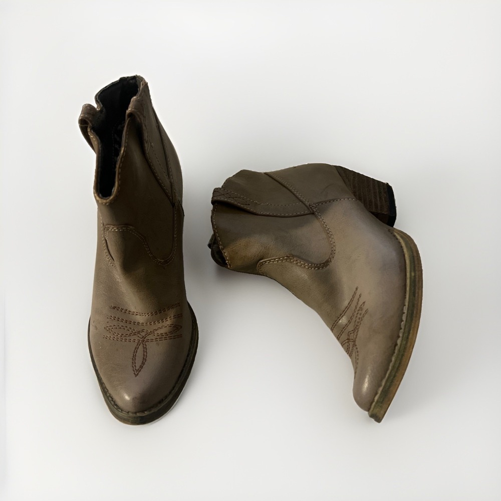 Cowboy Cowgirl Boots Western‎ Women's Size 6, Taupe